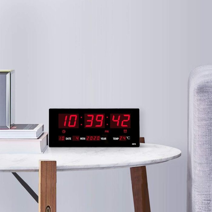 reloj digital con temperatura